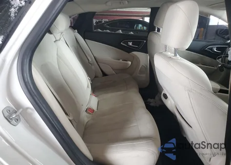 2016 Chrysler 200 Limited z USA, uszkodzony, nr VIN 1C3CCCAB4GN169400